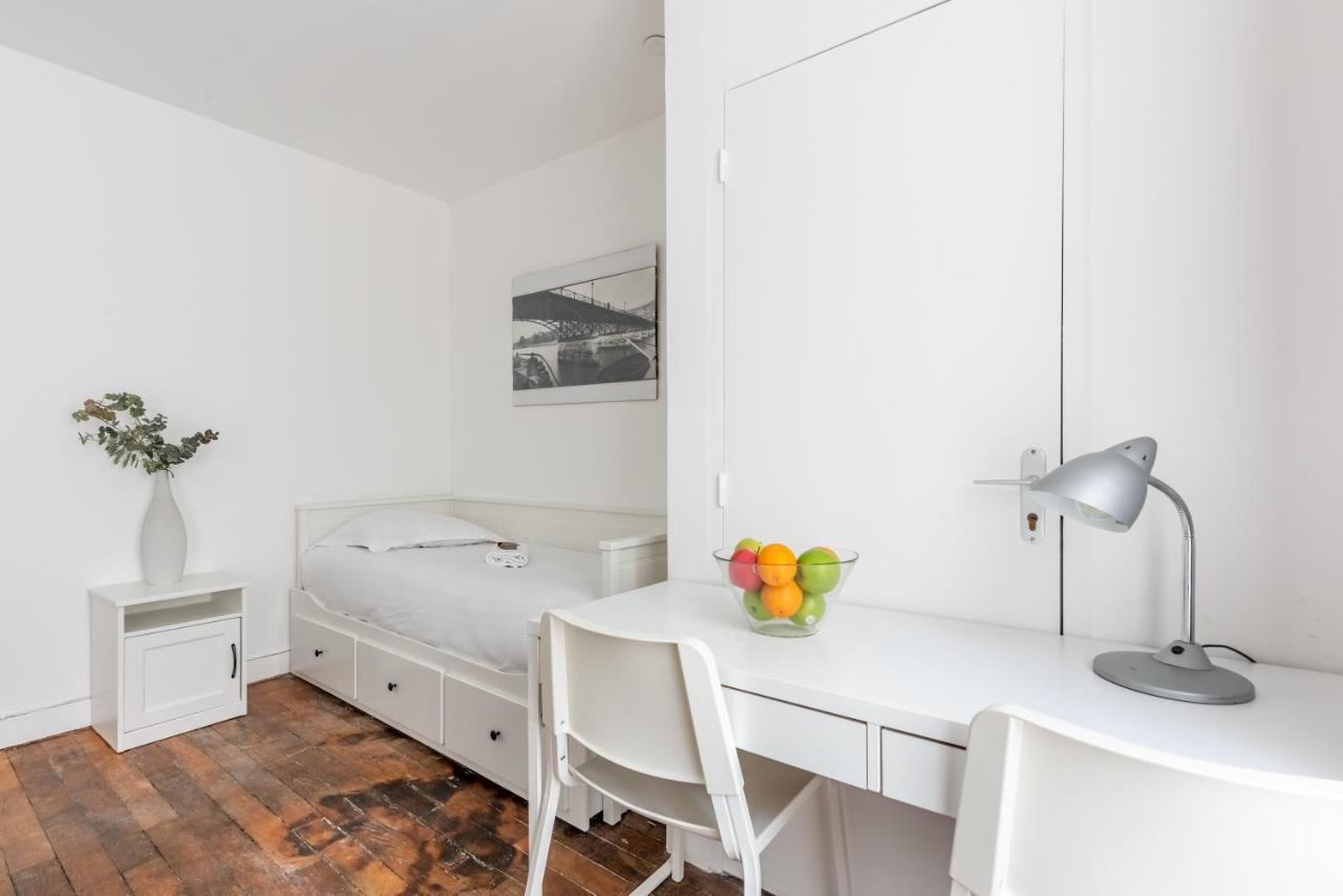 Appartement Magenta Quest Париж Экстерьер фото